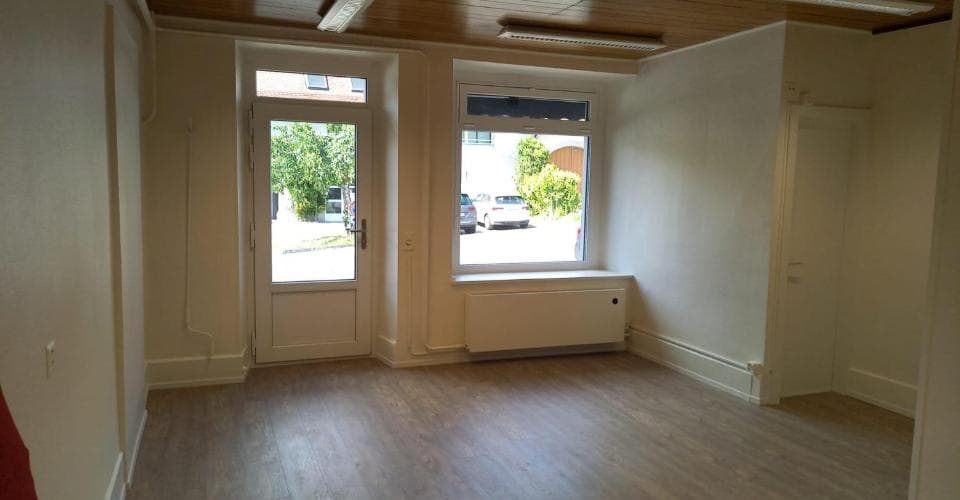 Office at Chemin du Village 6, 1032 Romanel-sur-Lausanne – Photo 2 of 4