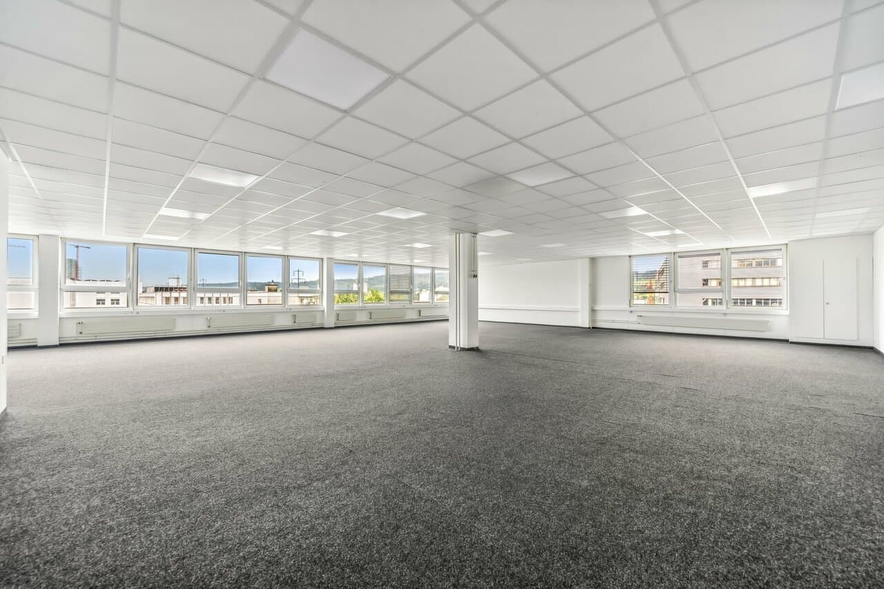 Office at Bahnstrasse 60, 8105 Regensdorf – Photo 3 of 10