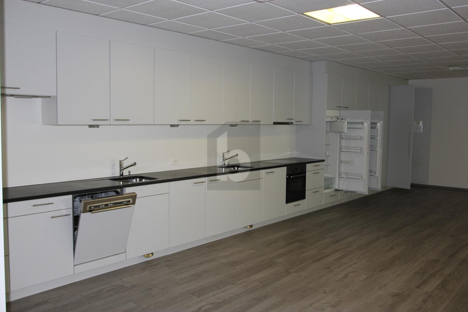 Büro in 2900 Pruntrut, 550m² – Bild 5 von 6