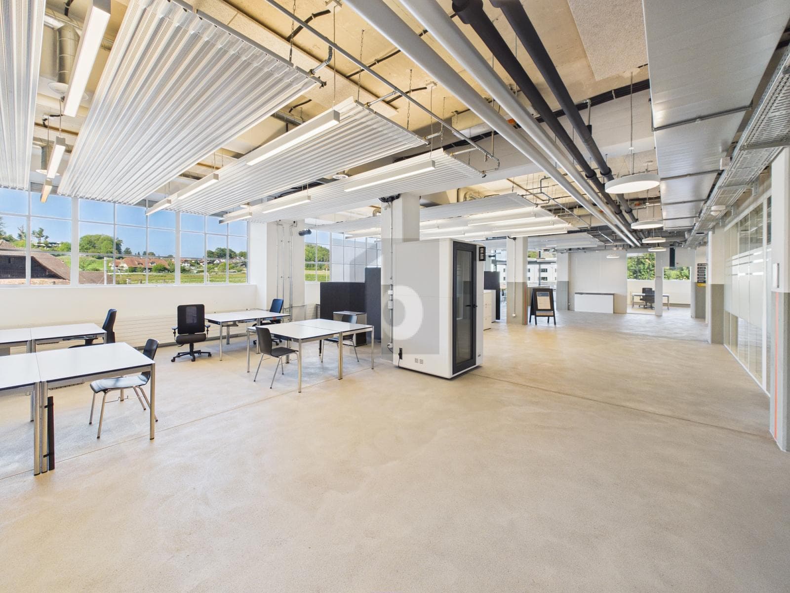 Büro in 3066 Stettlen, 432m²