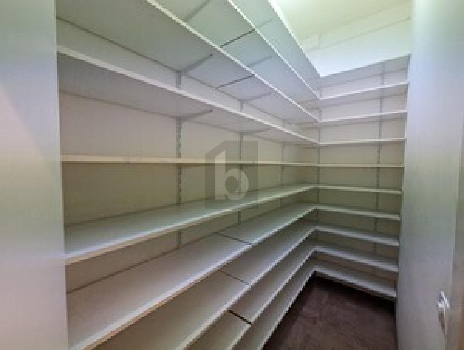 Büro in 2300 La Chaux-de-Fonds, 145m² – Bild 5 von 6