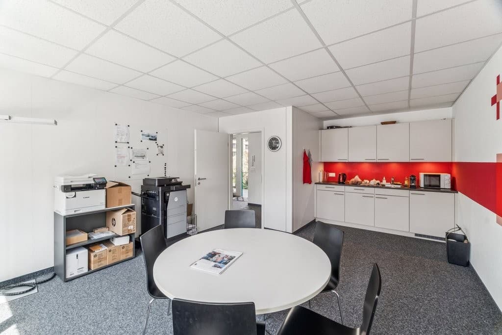 Büro an Alte Bahnhofstrasse 2, 5610 Wohlen AG – Bild 2 von 10