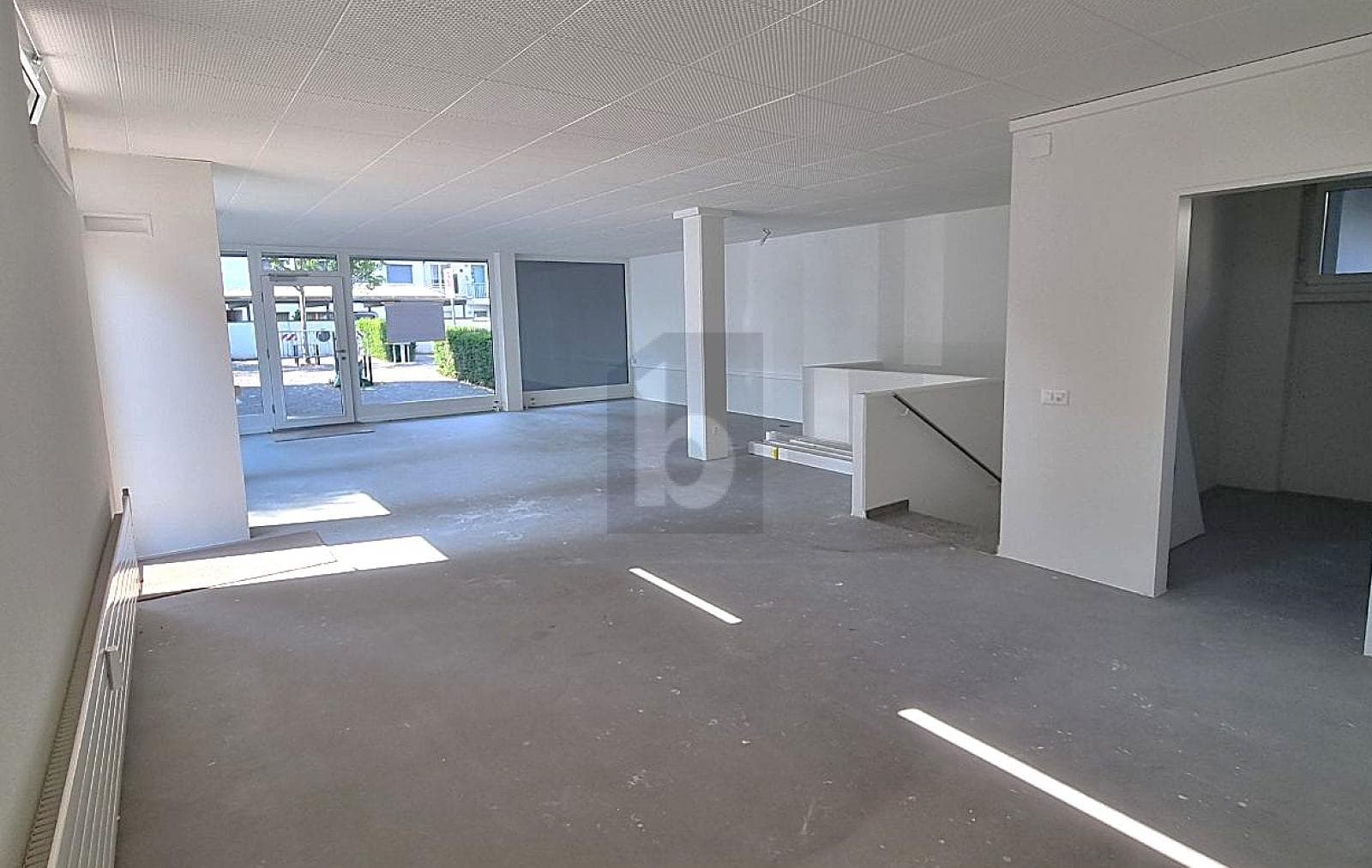 Büro in 4153 Reinach BL, CHF 2'700 pro Monat – Bild 2 von 4
