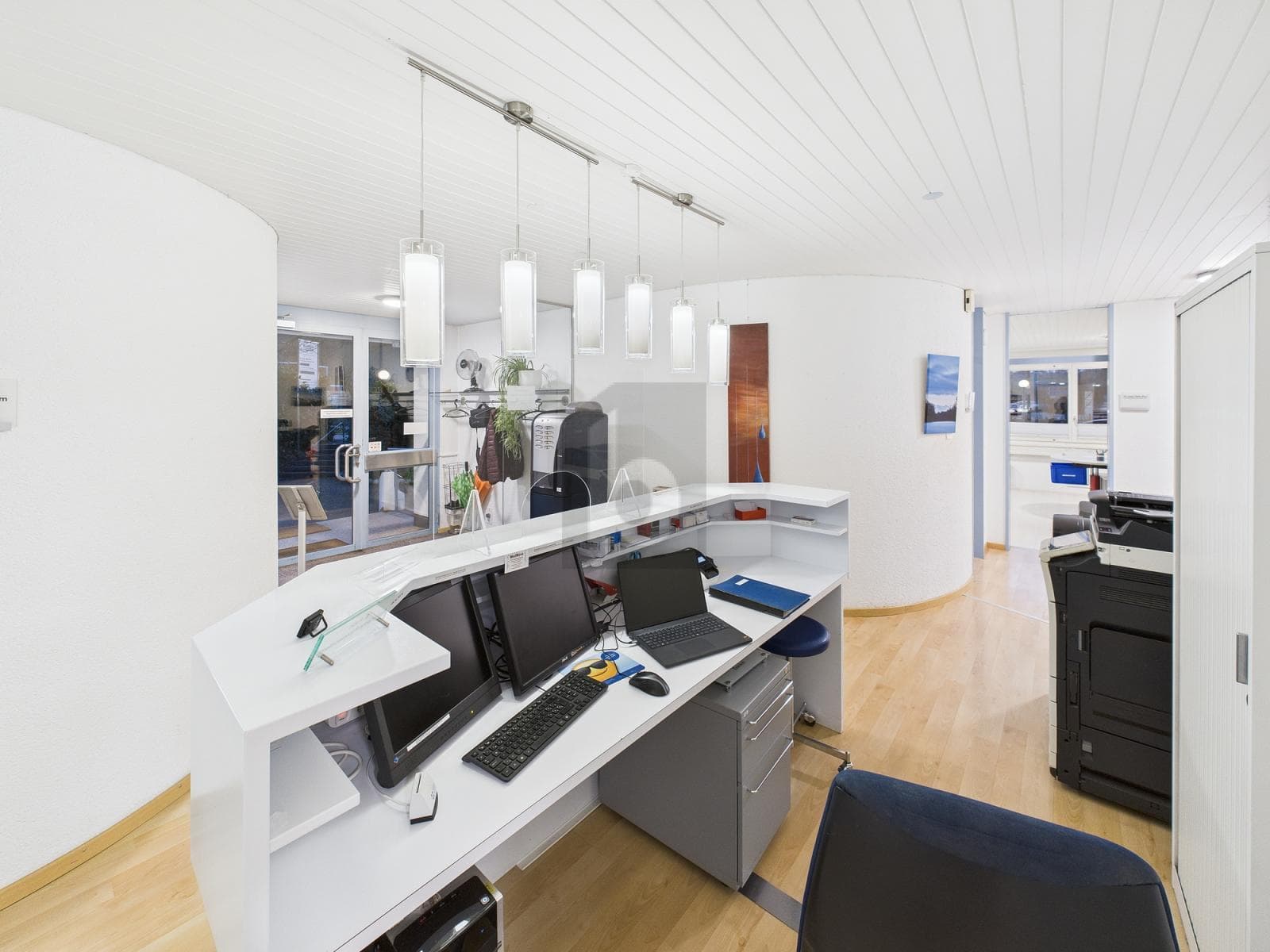 Praxis in 3076 Worb, CHF 300 pro m² / Jahr