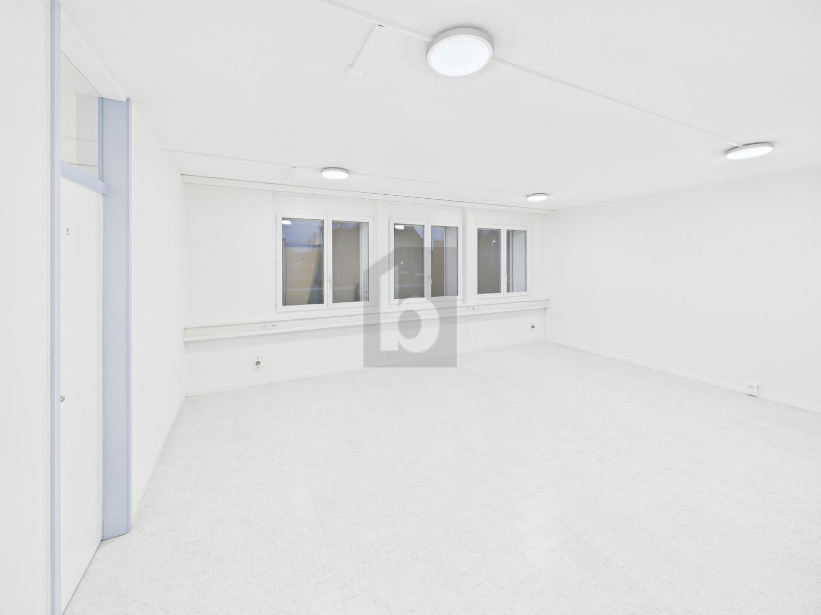 Praxis in 3076 Worb, CHF 300 pro m² / Jahr – Bild 4 von 6