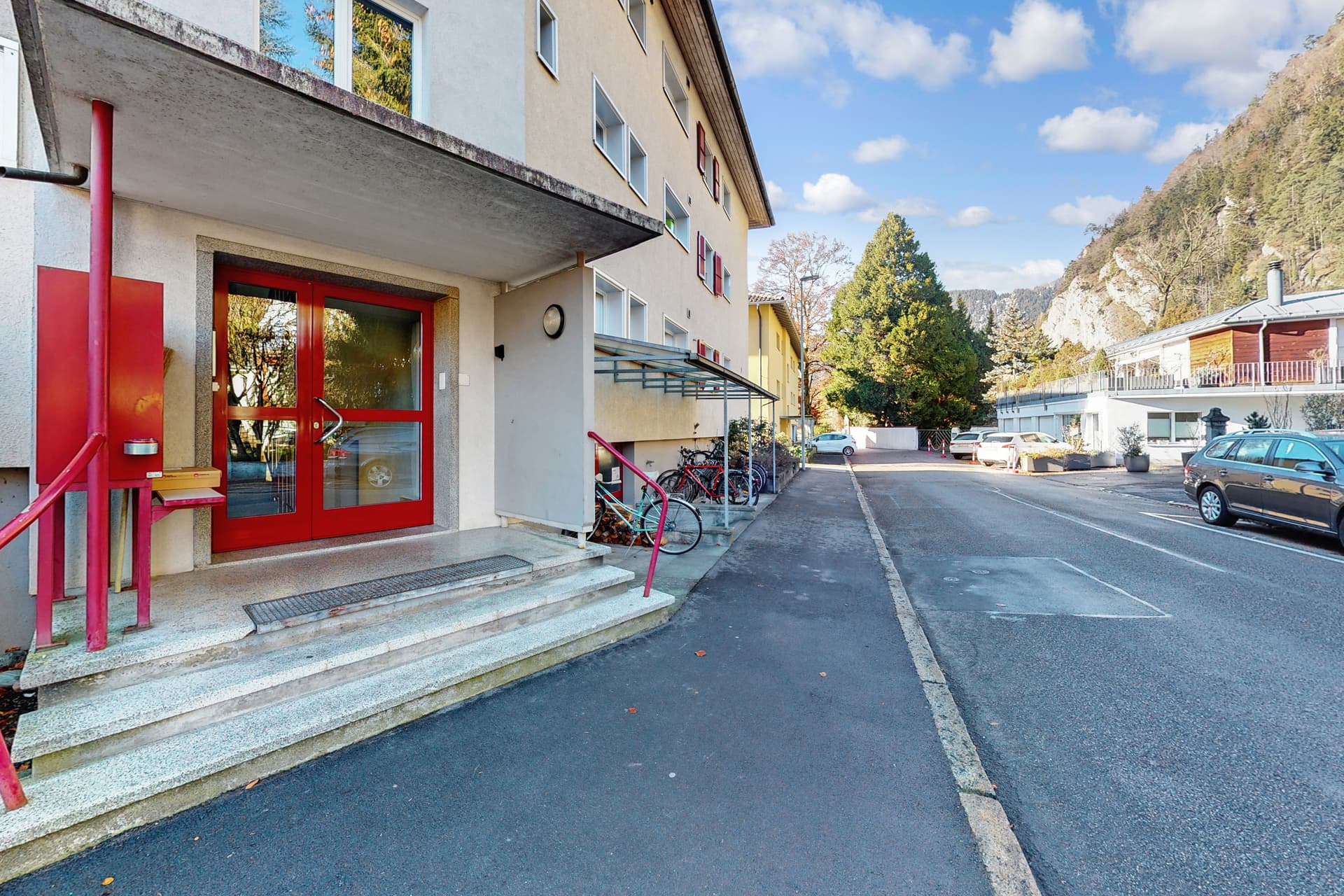 Hobby room at Postgasse 19, 3800 Interlaken – Photo 2 of 2