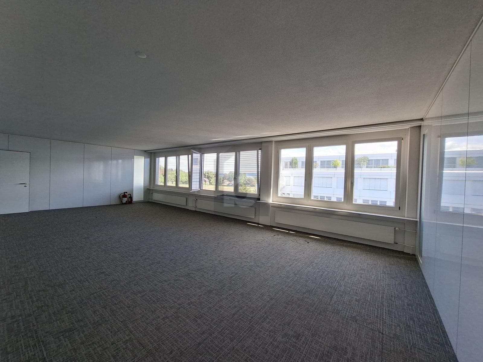 Büro in 6331 Hünenberg, 75m²