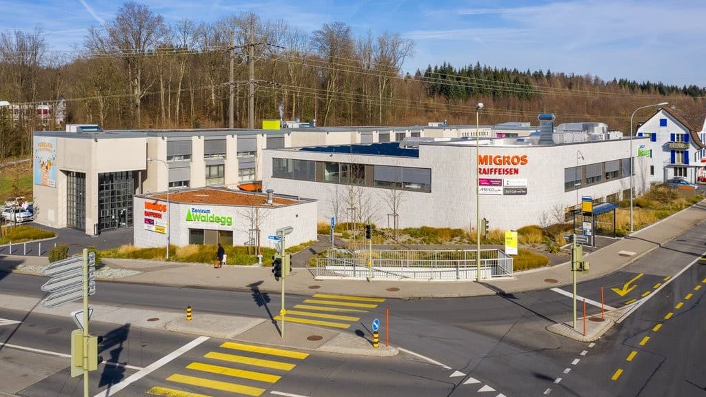Büro an Zürcherstrasse 4a, 8142 Uitikon Waldegg