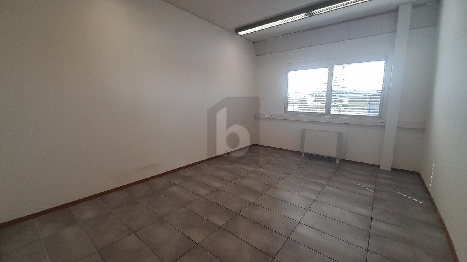 Büro in 1029 Villars-Ste-Croix, 220m² – Bild 3 von 6