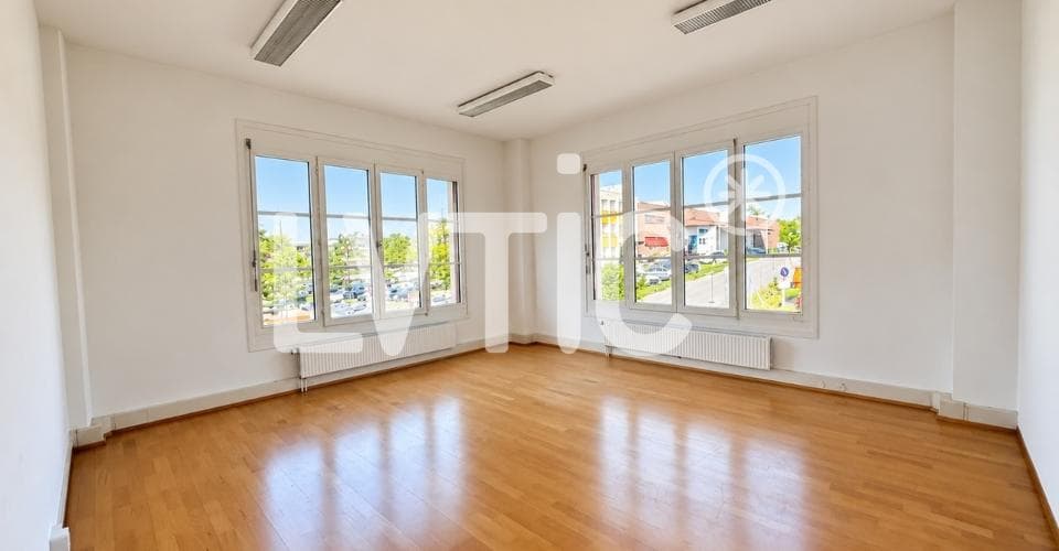 Büro an Adresse sur demande, 1052 Le Mont-sur-Lausanne