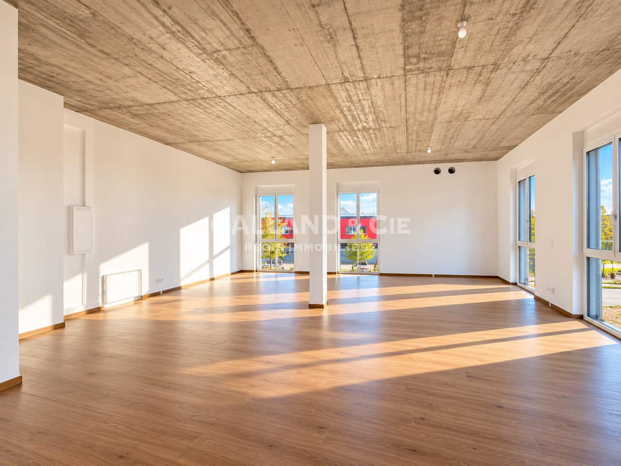 Office at Impasse de la Fava 1, 1566 St-Aubin FR – Photo 4 of 7