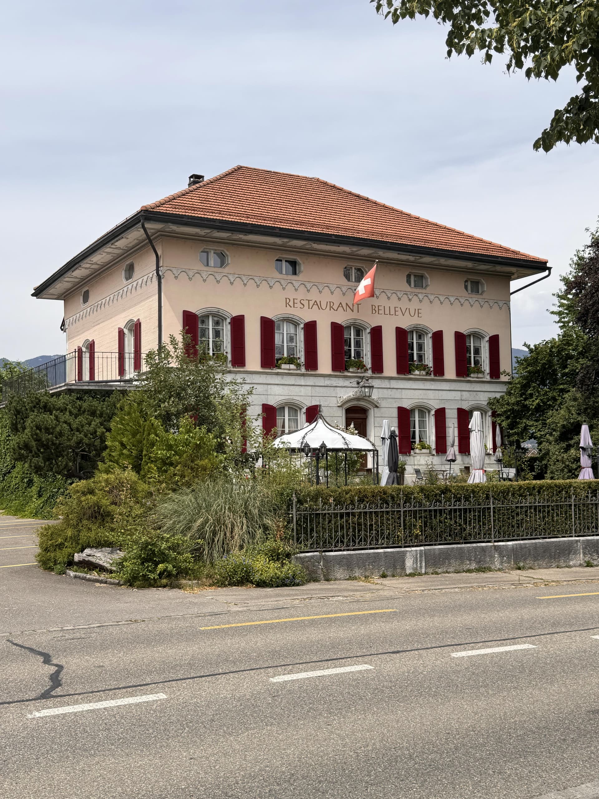 Gastronomie an Bürenstrasse 60, 4574 Lüsslingen