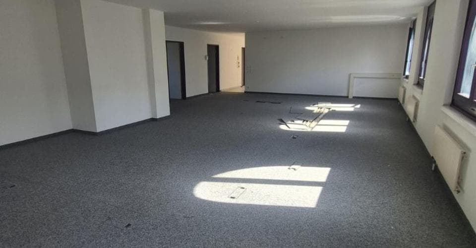Büro an Impasse des Ecureuils 2, 1763 Granges-Paccot – Bild 3 von 7