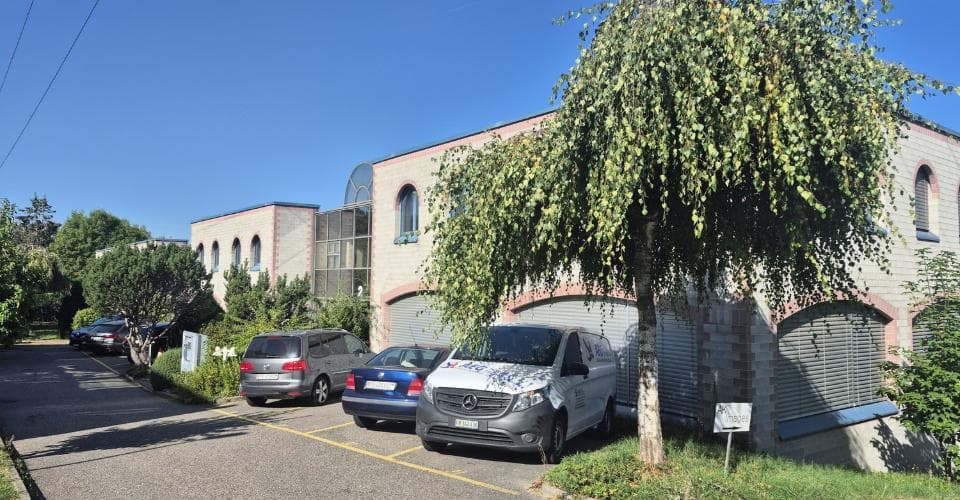 Büro an Impasse des Ecureuils 2, 1763 Granges-Paccot