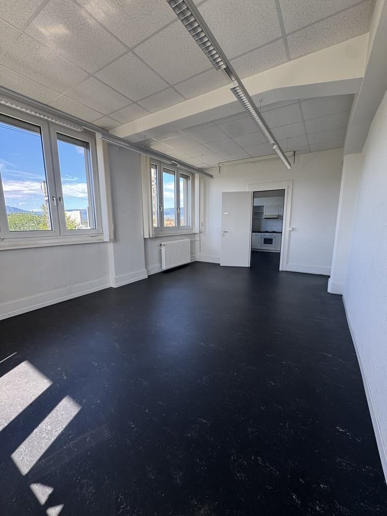 Gewerbe an Lagerstrasse 41, 3360 Herzogenbuchsee – Bild 2 von 3