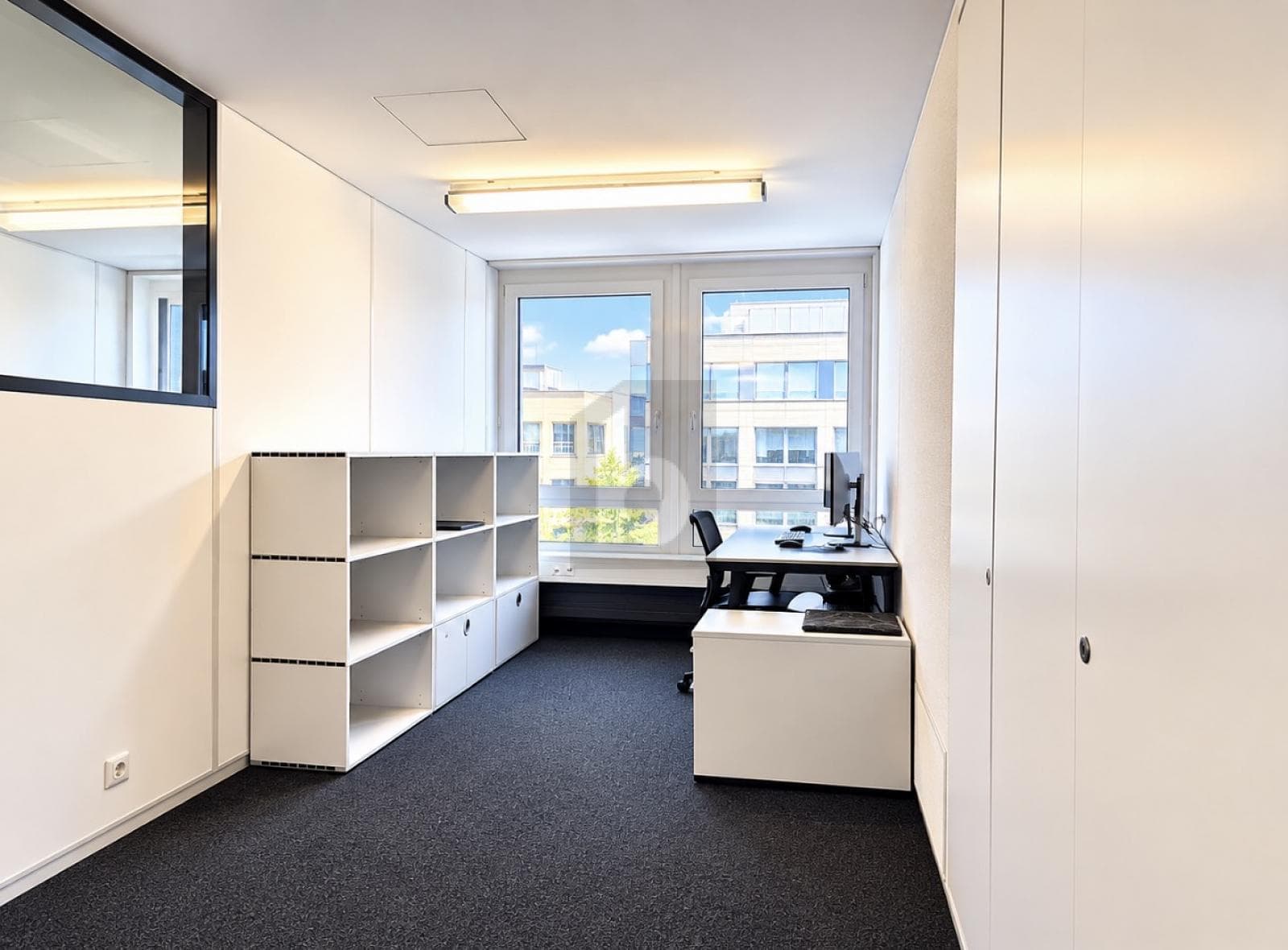 Büro in 8600 Dübendorf, 300m² – Bild 2 von 5