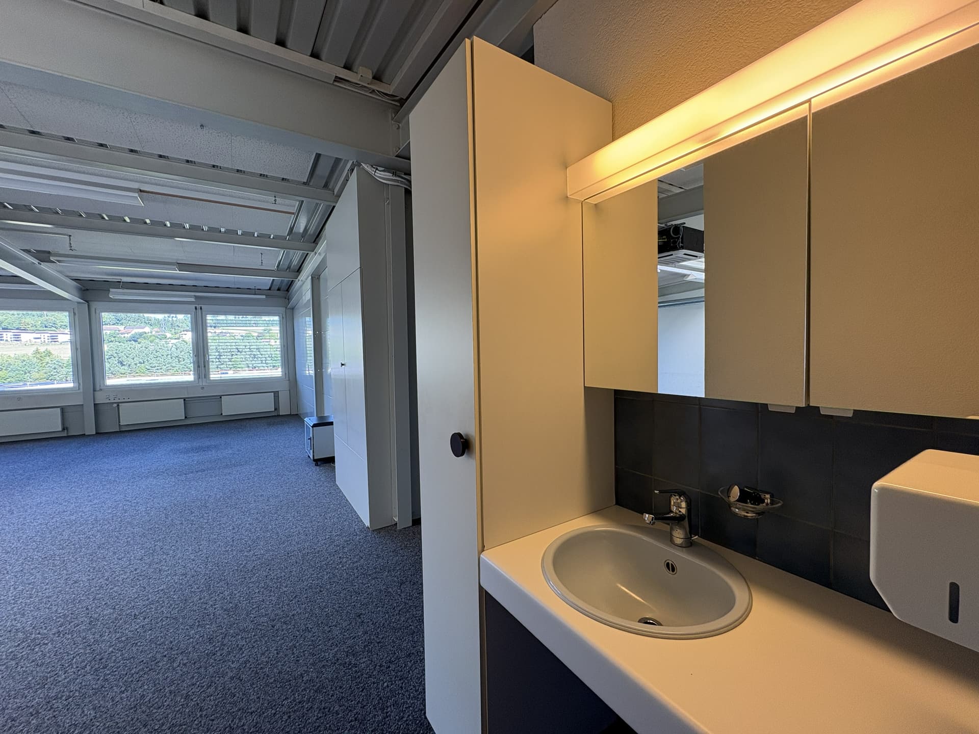 Büro an Meriedweg 7, 3172 Niederwangen b. Bern – Bild 3 von 11