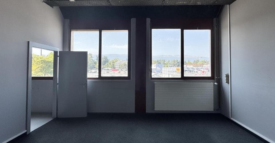 Büro an Chemin du Grand-Puits 40, 1217 Meyrin