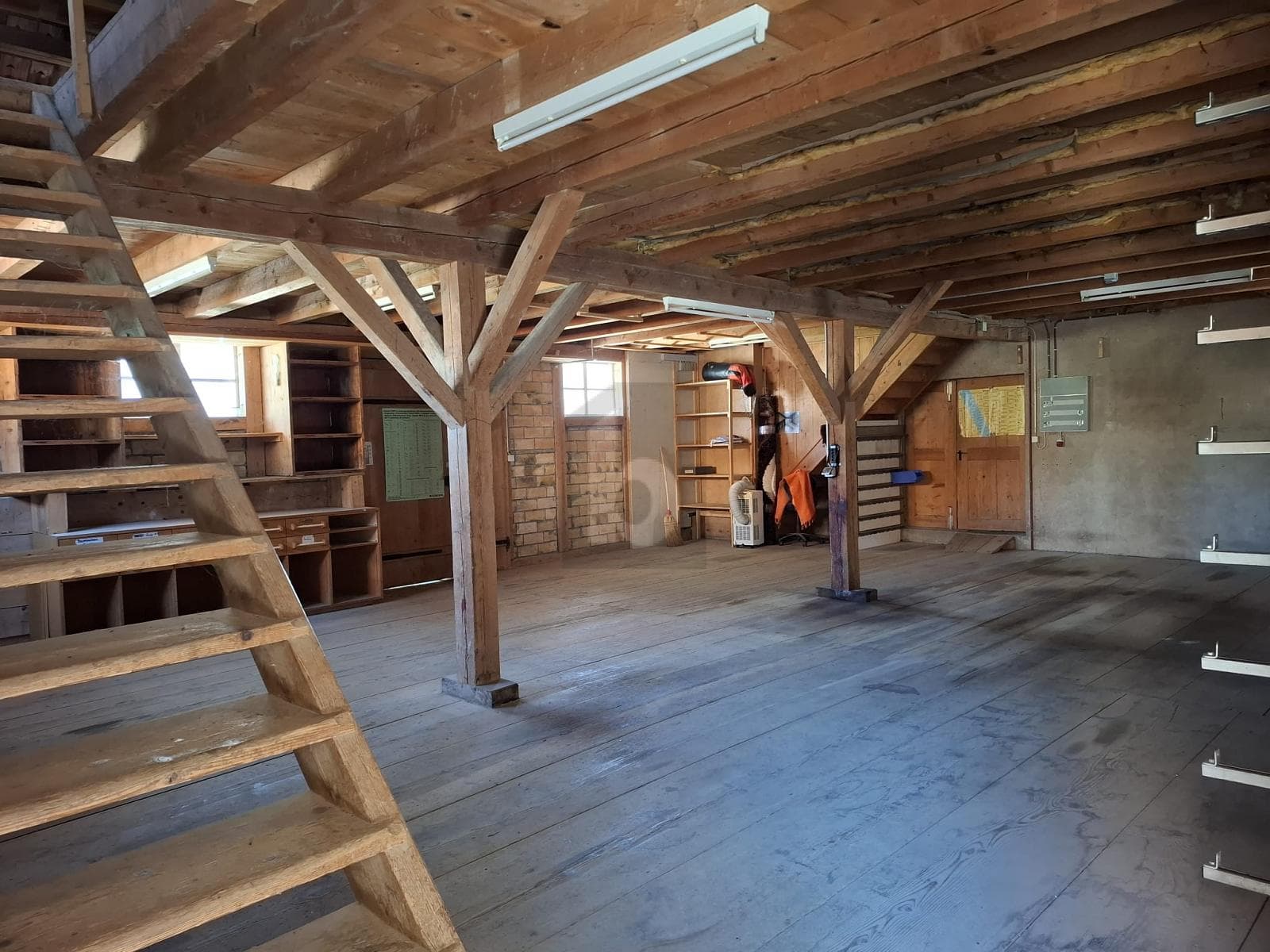 Lager in 4955 Gondiswil, 450m² – Bild 2 von 6