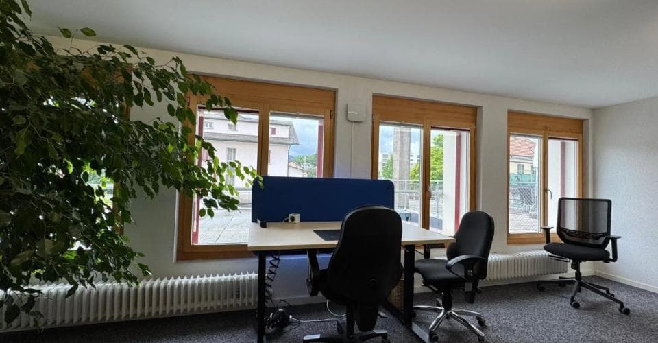 Büro in 1635 La Tour-de-Trême, CHF 2'810 pro Monat – Bild 5 von 14