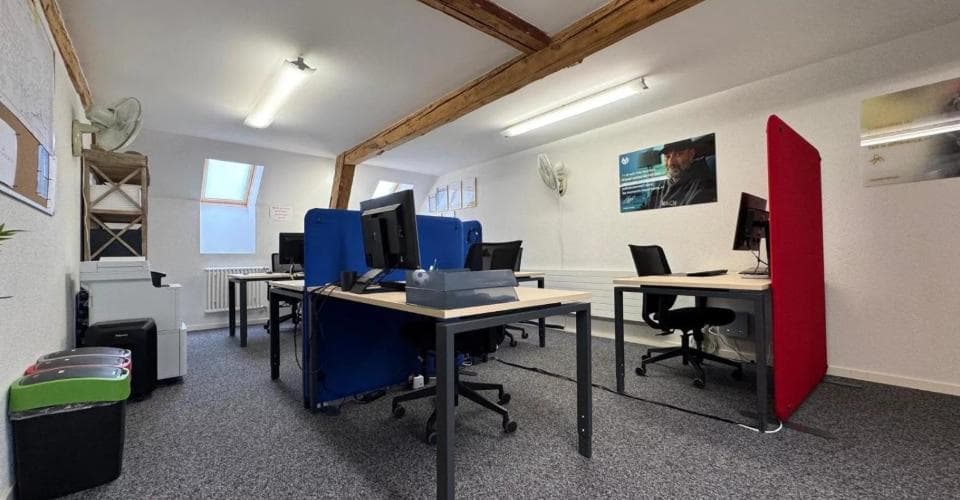 Büro in 1635 La Tour-de-Trême, CHF 2'810 pro Monat – Bild 2 von 14