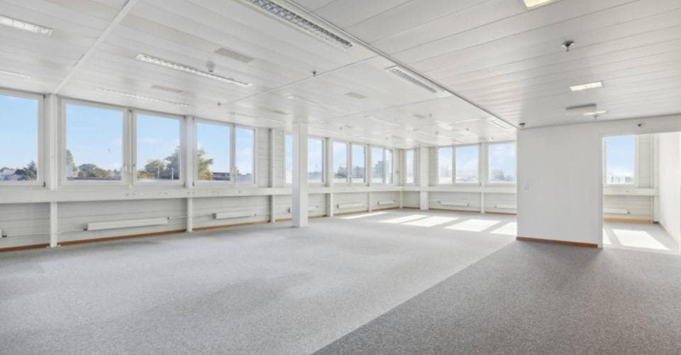 Büro in 1217 Meyrin, 118m² – Bild 3 von 5