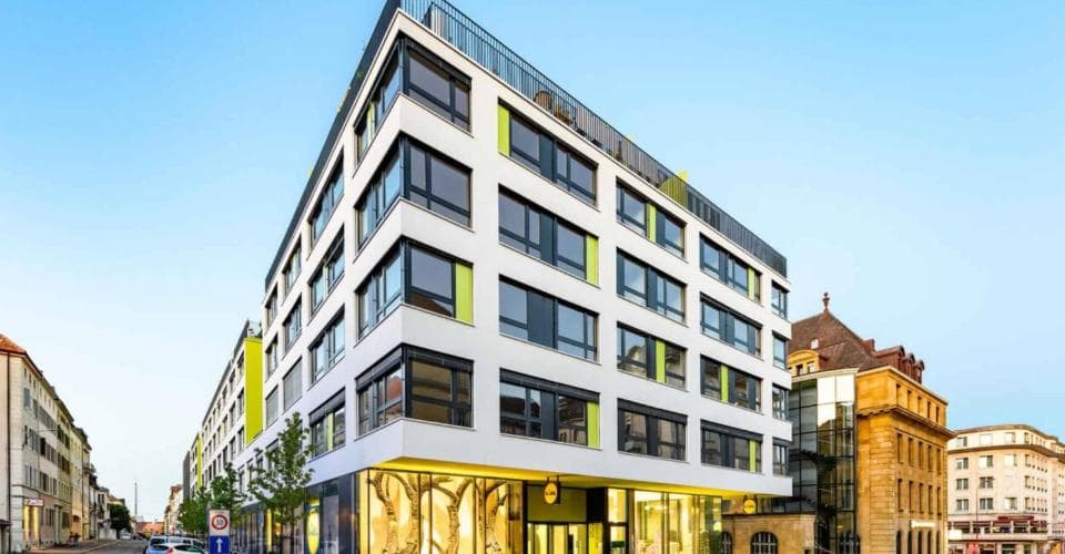 Ladenfläche in 2300 La Chaux-de-Fonds, 339m²
