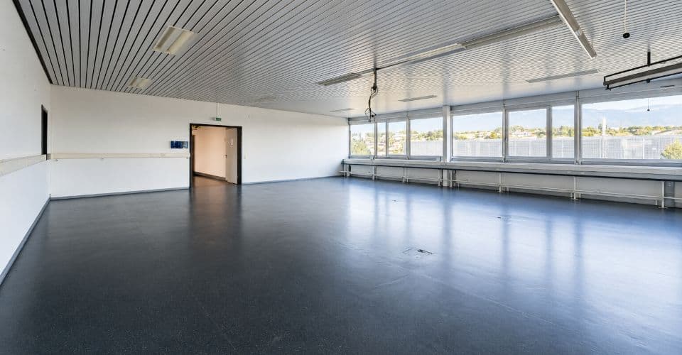 Büro an Le Bey 24, 1442 Montagny-près-Yverdon – Bild 2 von 10
