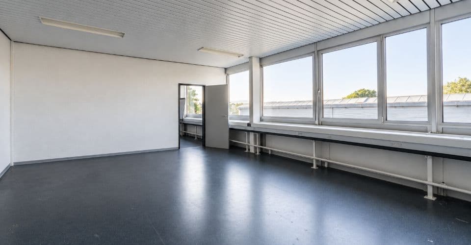 Büro an Le Bey 24, 1442 Montagny-près-Yverdon