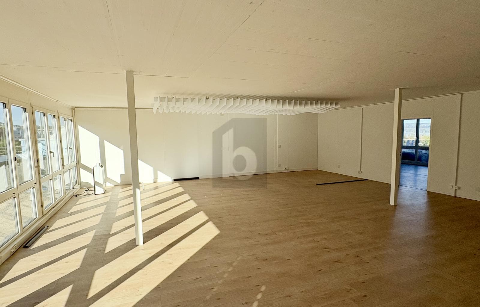 Büro in 8808 Pfäffikon SZ, 160m²