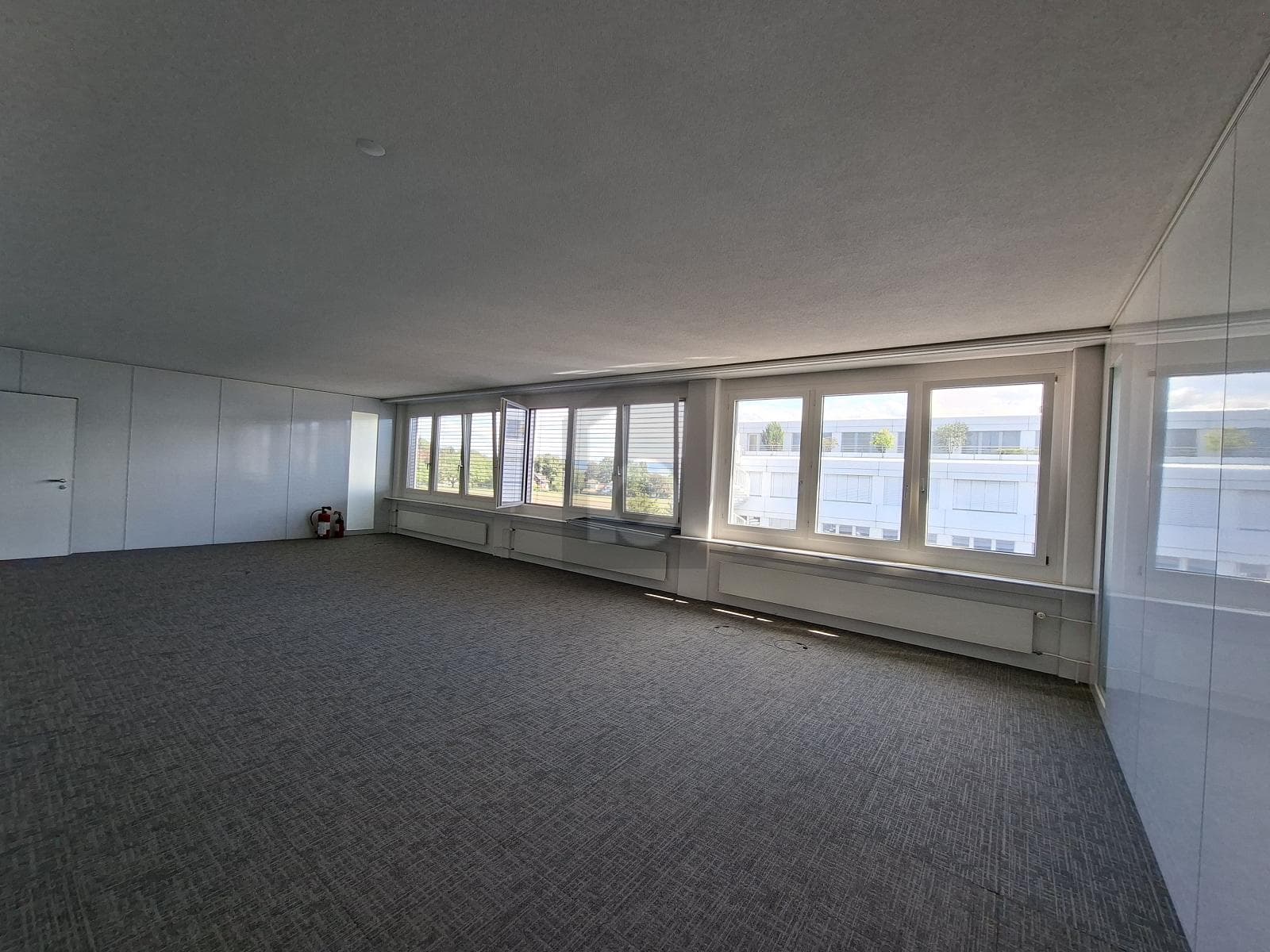 Büro in 6331 Hünenberg, 75m² – Bild 3 von 4