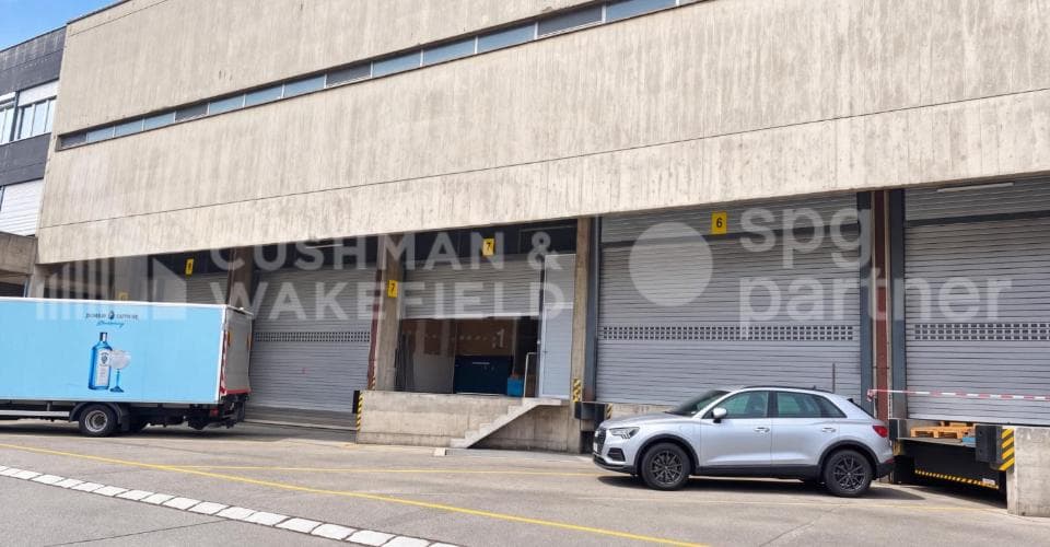 Storage room at Route des Jeunes 23, 1227 Carouge GE – Photo 3 of 14
