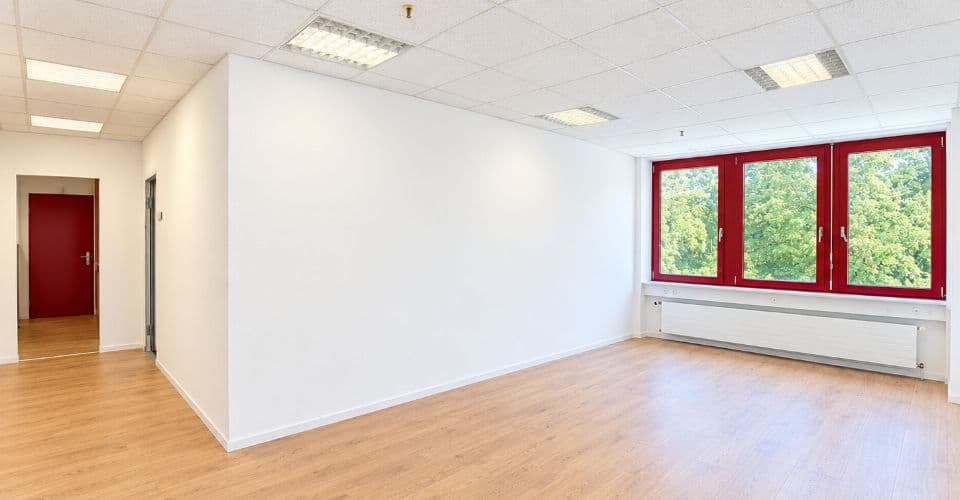 Büro in 1023 Crissier, 246m² – Bild 3 von 5
