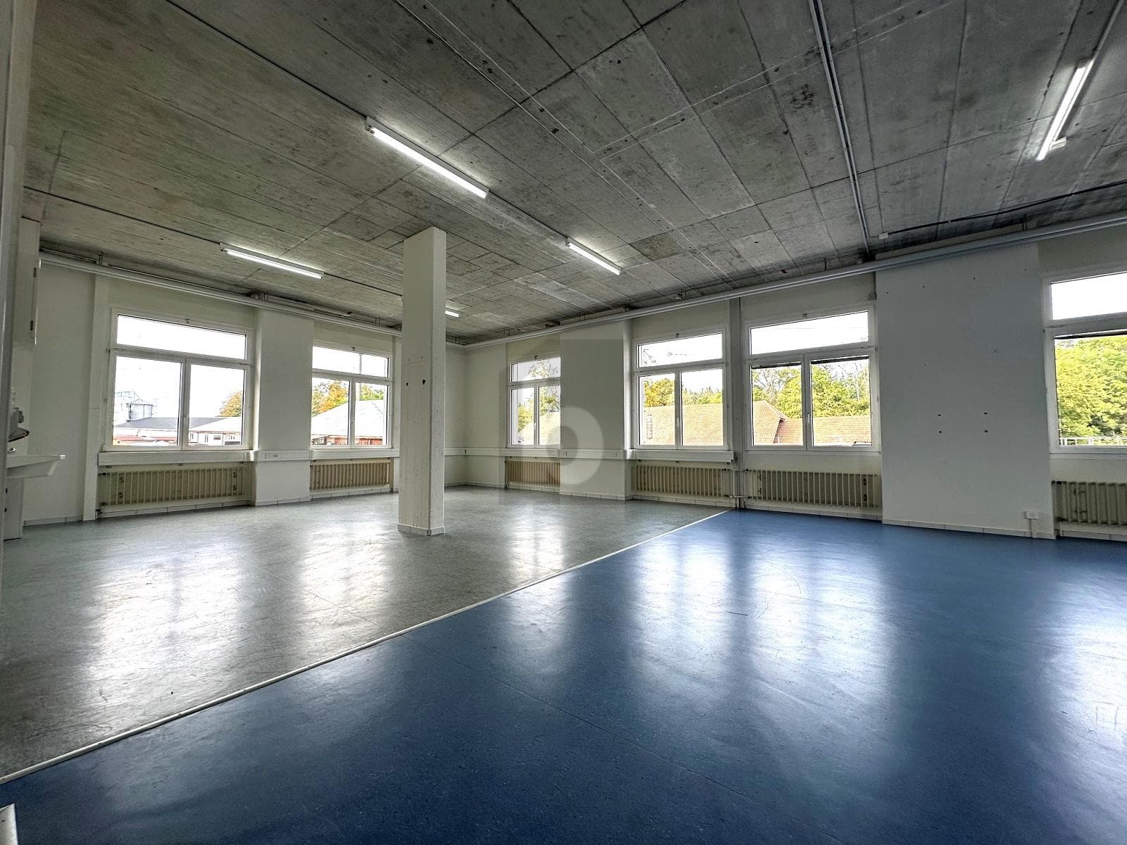 Praxis in 3145 Niederscherli, 161m²