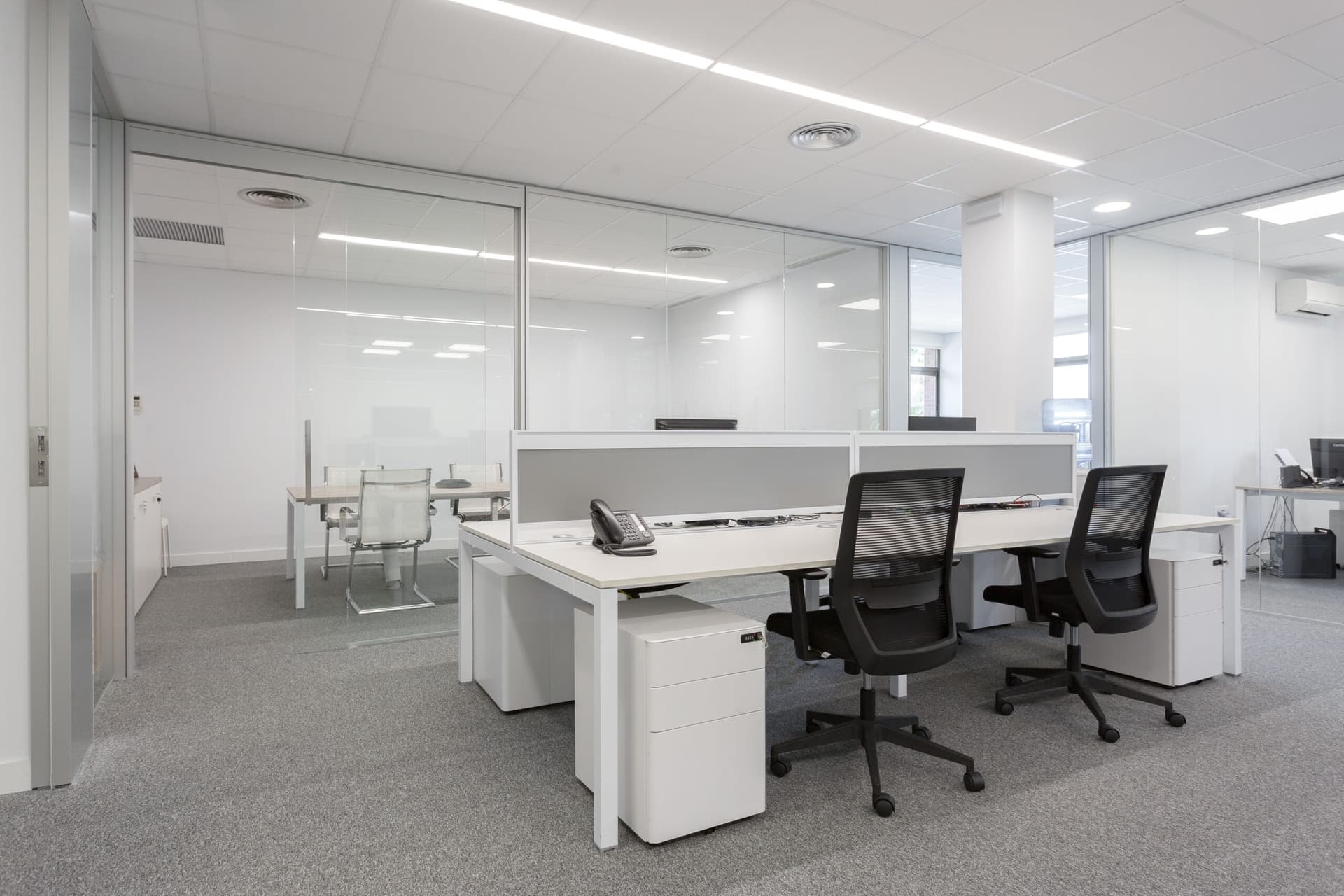Office at Rue des Souces 5, 1205 Geneva – Photo 2 of 2