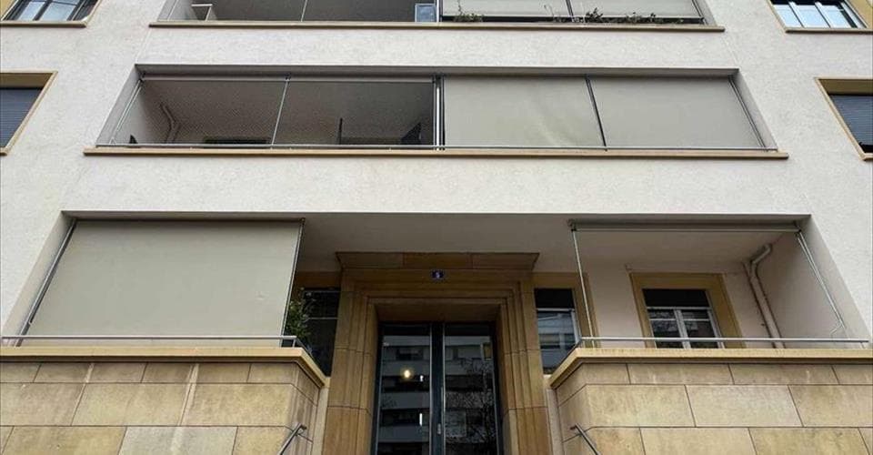 1 Rue Guye