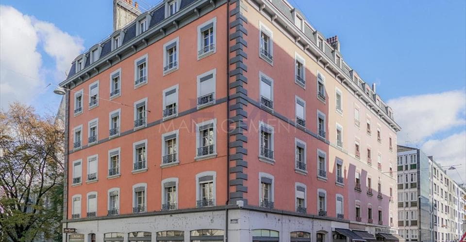Rue de Monthoux