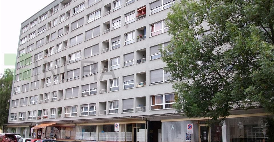 Rue des Bâts 12