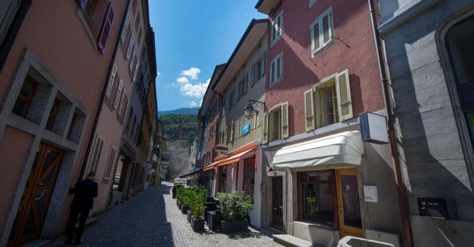 Rue du Bourg 2