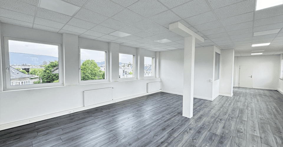 https://www.immobilier.ch/Medias/les-regisseurs-loeffel-1013/1132530/images/full/26189954.png