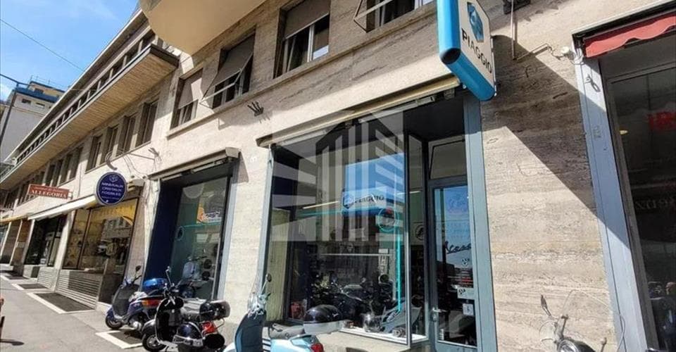 Rue Etraz 11