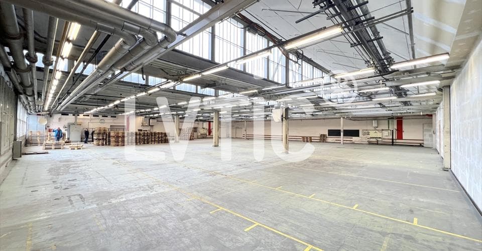 Adresse sur demande