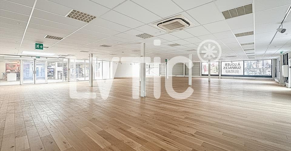 Adresse sur demande