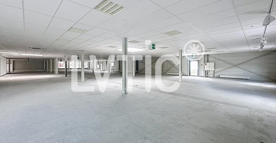 Adresse sur demande