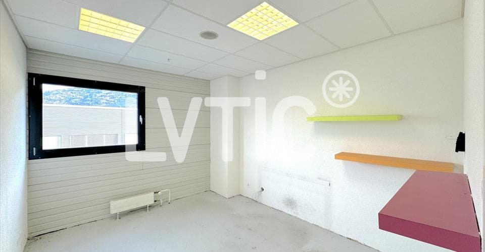Adresse sur demande