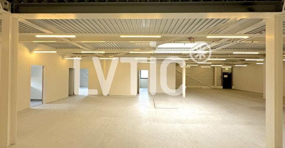 Adresse sur demande