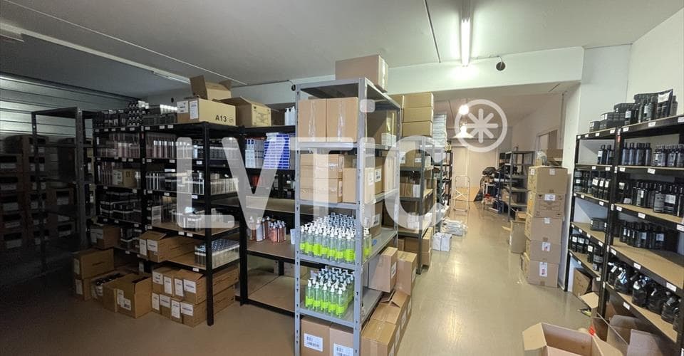Adresse sur demande