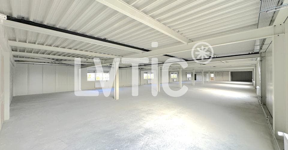 Adresse sur demande