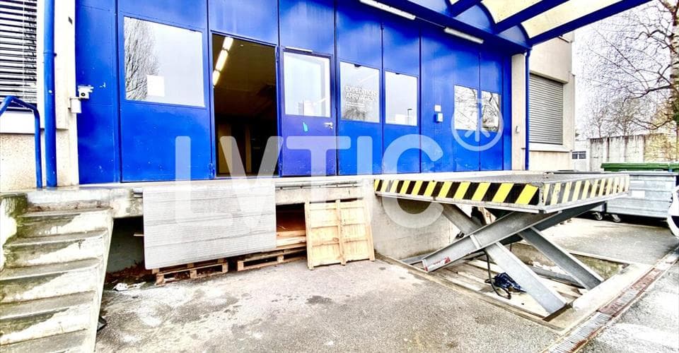 Adresse sur demande