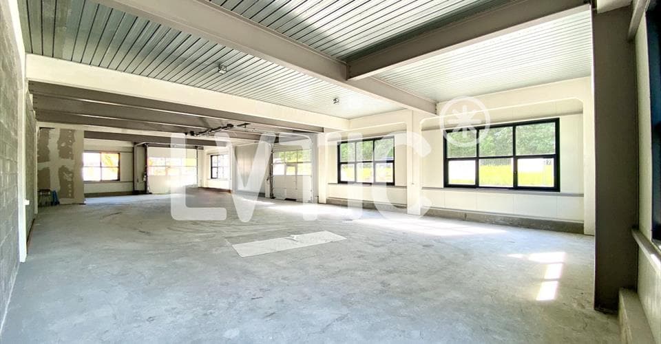 Adresse sur demande